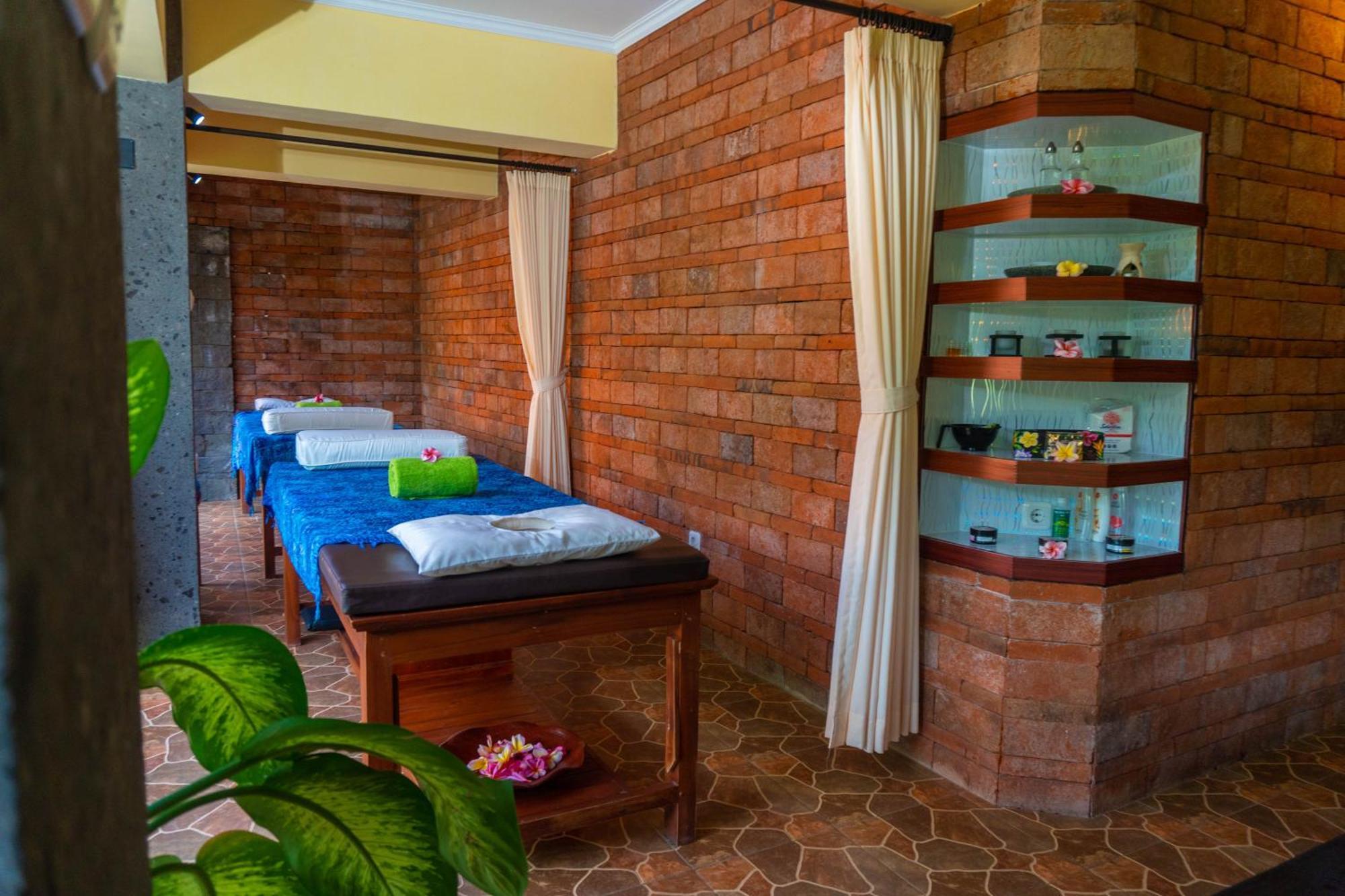 Villa Selonding Batu Lovina Beach Extérieur photo