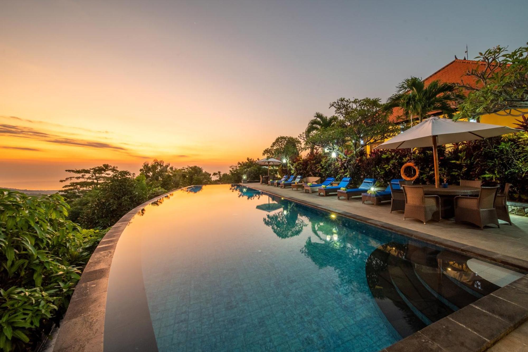 Villa Selonding Batu Lovina Beach Extérieur photo