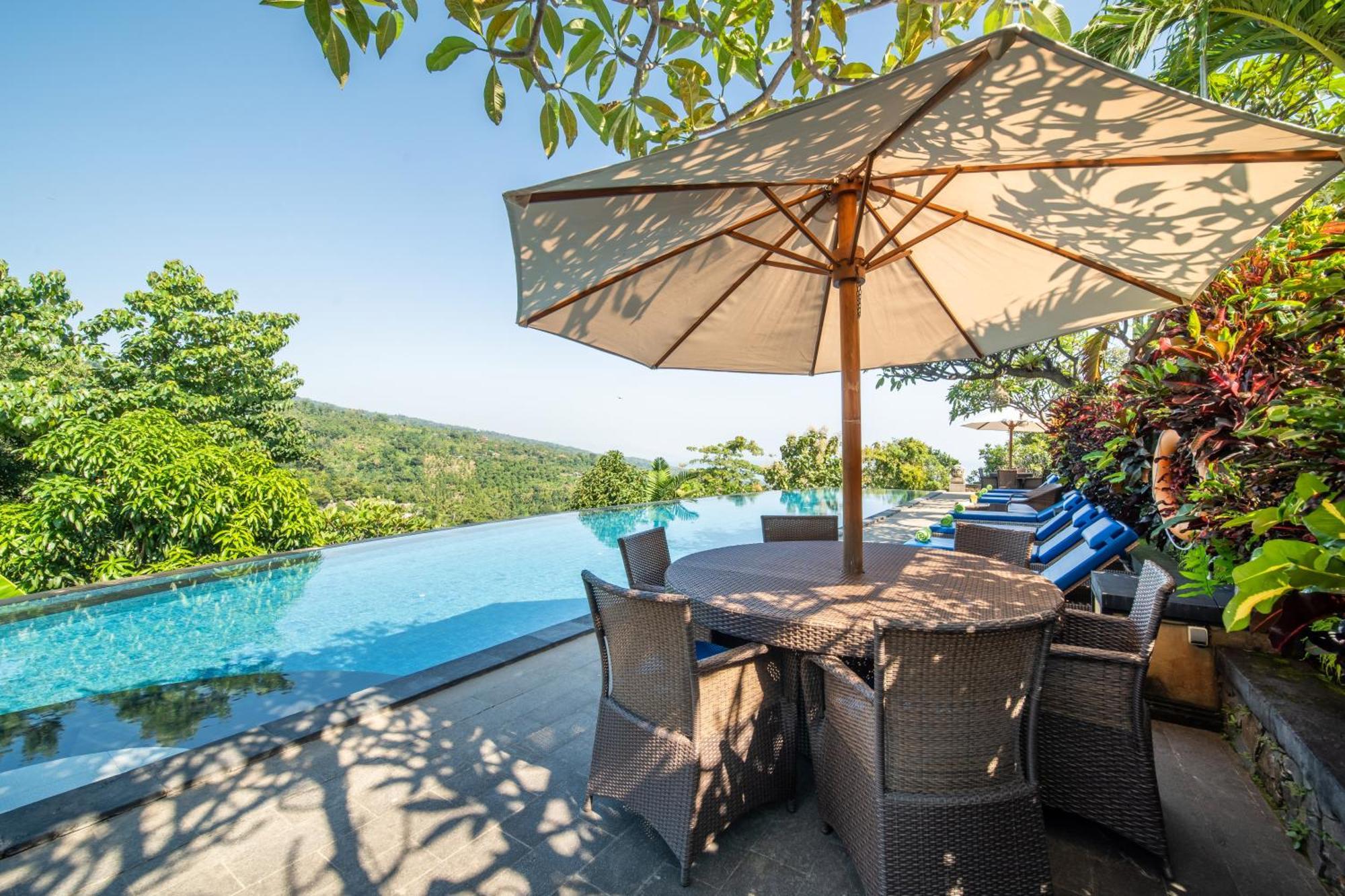 Villa Selonding Batu Lovina Beach Extérieur photo